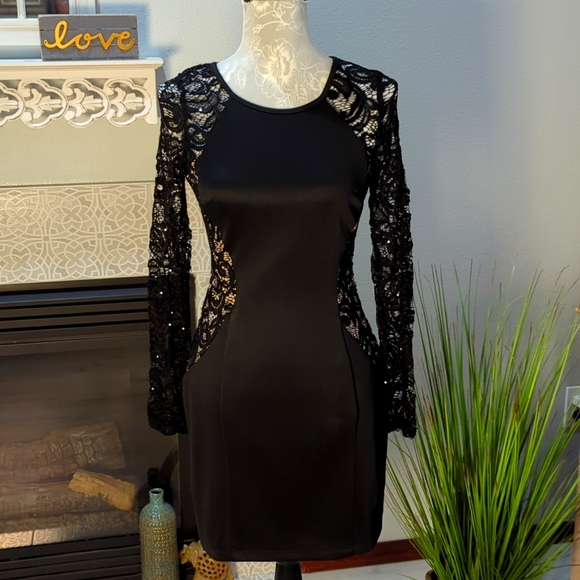 BCX Fitted Black Lace Dress Sz 7 - Picture 2 of 7